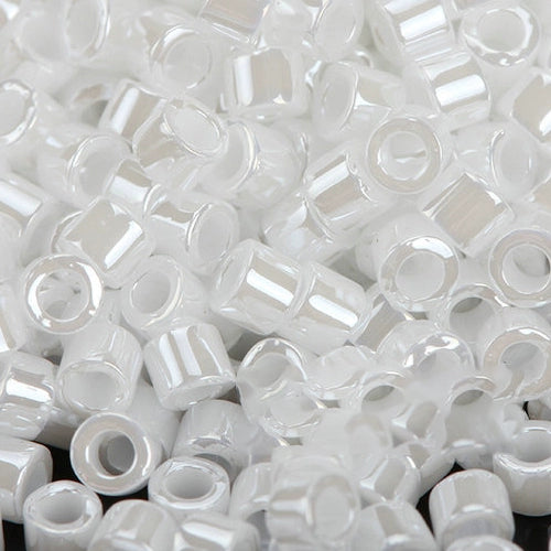 MIYUKI  1.6mm—DB10 beads