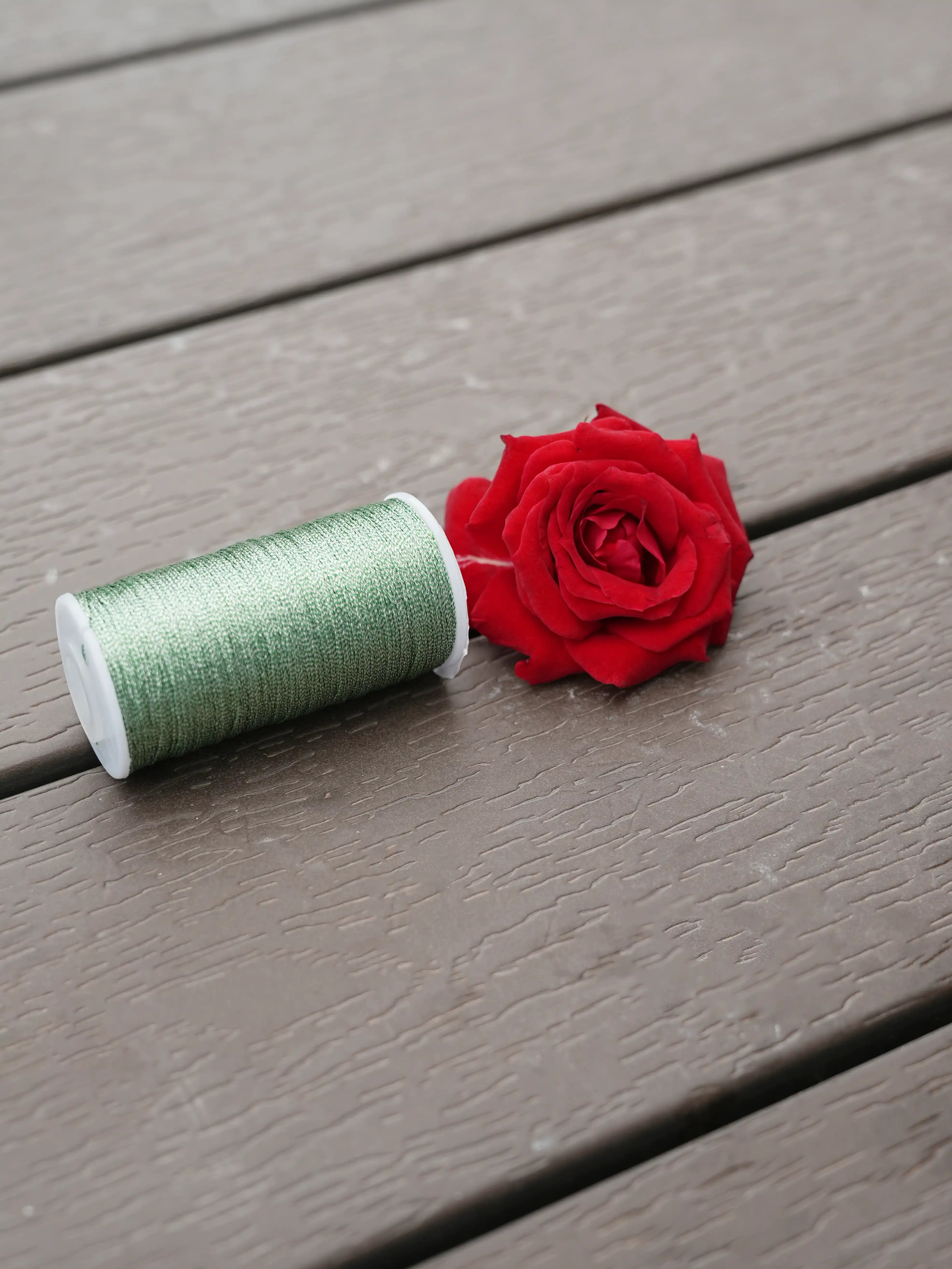 ALINA- FS-tatting metal threads 40 colors