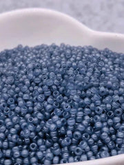 MIYUKI  Ice 2370 series 2mm 200 pcs