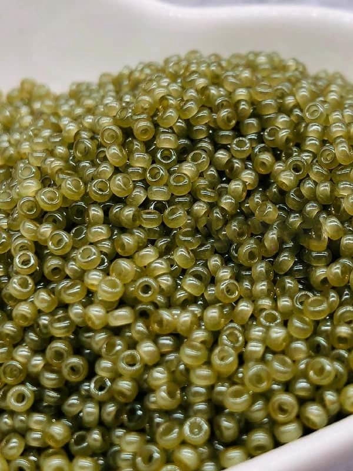 MIYUKI  Ice 2370 series 2mm 200 pcs